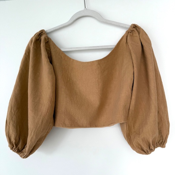 Kara Thoms Boutique Bellflower Top in Golden Straw - Picture 5 of 7